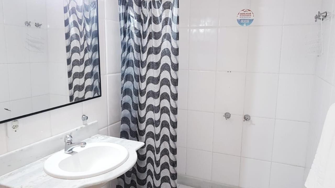 Marina Dos Anjos Bed and breakfast